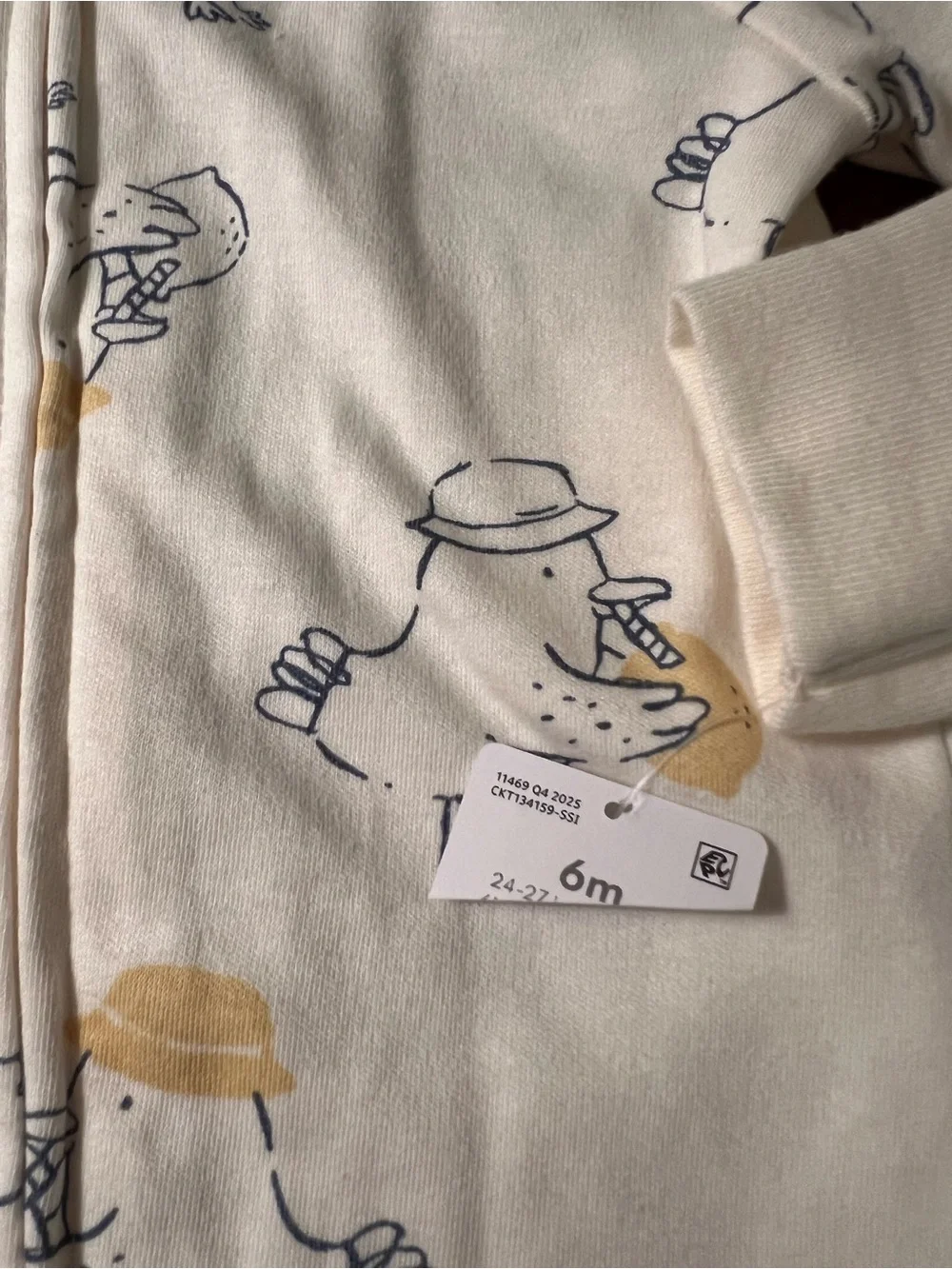 Carter’s Cream Cotton Pajamas with Yellow Duck Print size 6 months NWOT